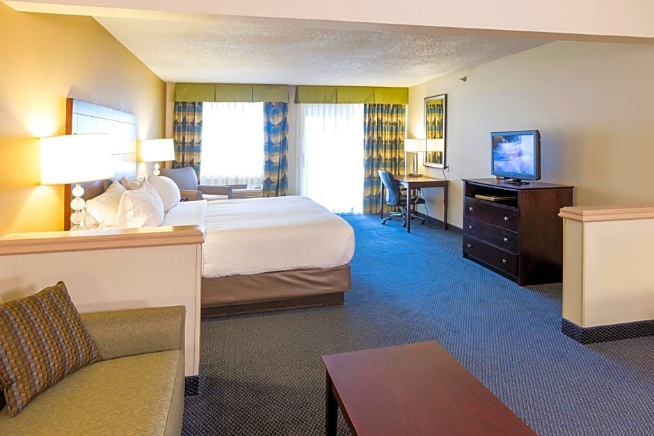 Holiday Inn Express Hotel & Suites-Saint Joseph