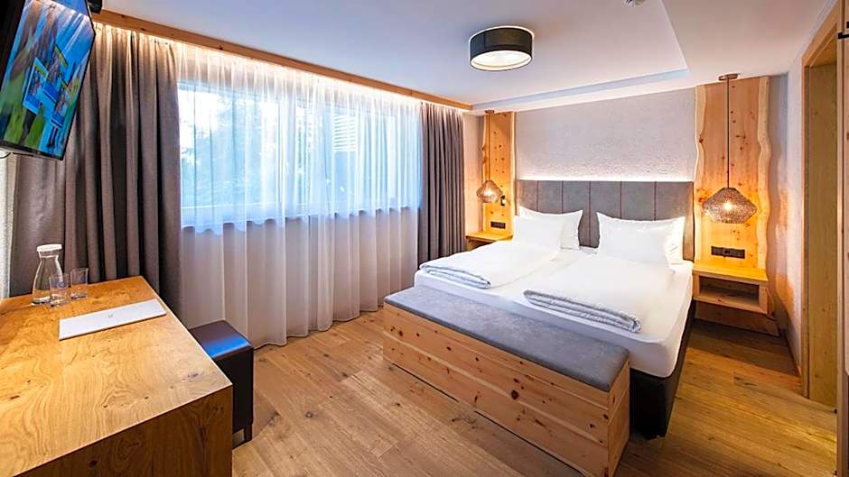 Hotel Tirol Fiss 4Sterne Superior