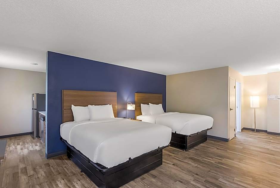 MainStay Suites Bourbonnais - Kankakee