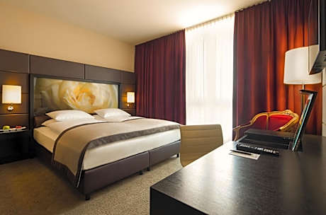 King Room with Belvedere View