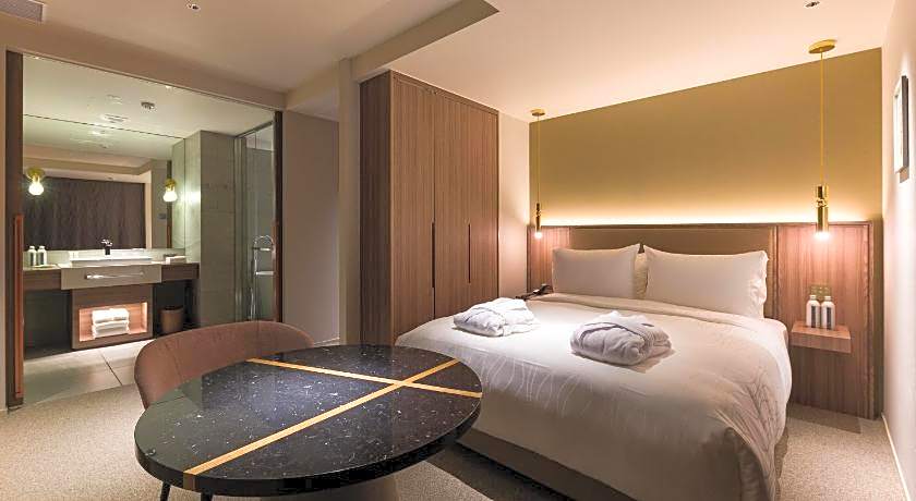 THE skM TOKYO  HOTEL & DINING