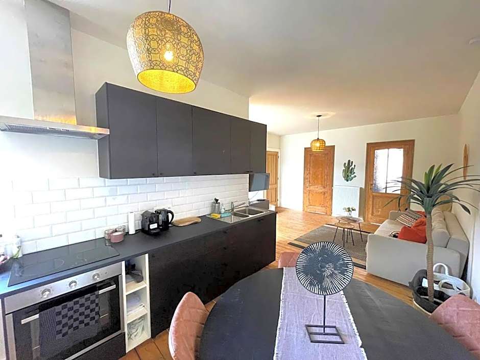 Boho Apartments - 2 Bedrooms