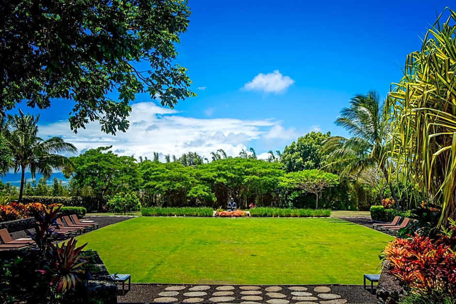 Lumeria Maui, Educational Retreat Center