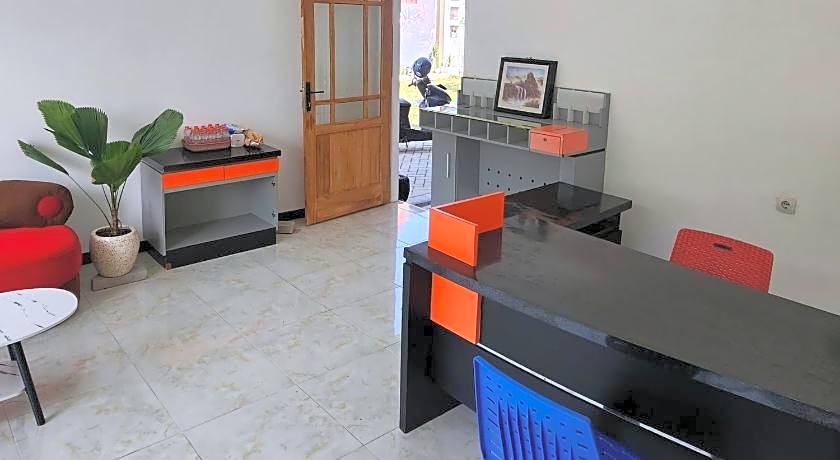 Guest House Saqeena Syariah near Blitar Park RedPartner