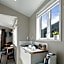 Queenstown House Bed & Breakfast and Apartments