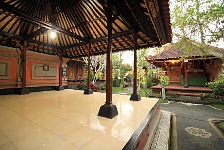 Omah d'Taman by EPS