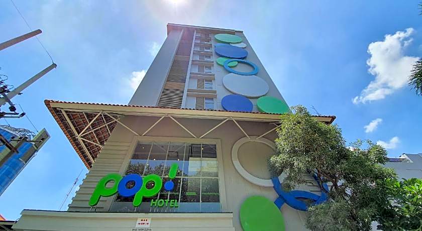 Pop Hotel Diponegoro Surabaya