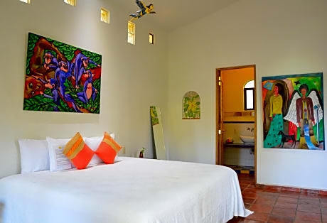Bungalow with Kitchenette