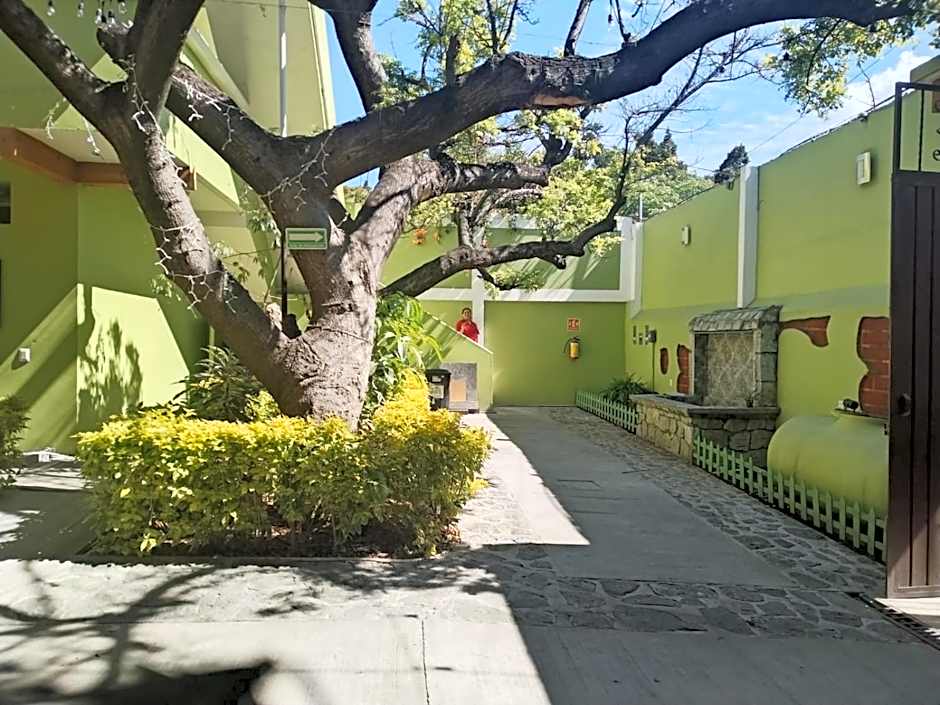 Los Ciruelos Oaxaca