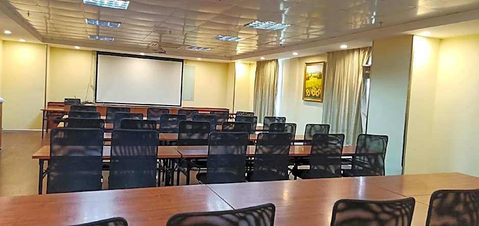 Hanting Hotel Zhangjiagang Golden Port