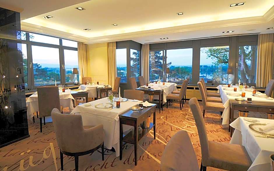 FAVORITE Parkhotel