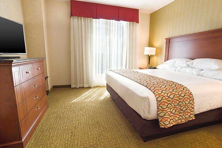 Drury Plaza Hotel Denver Central Park
