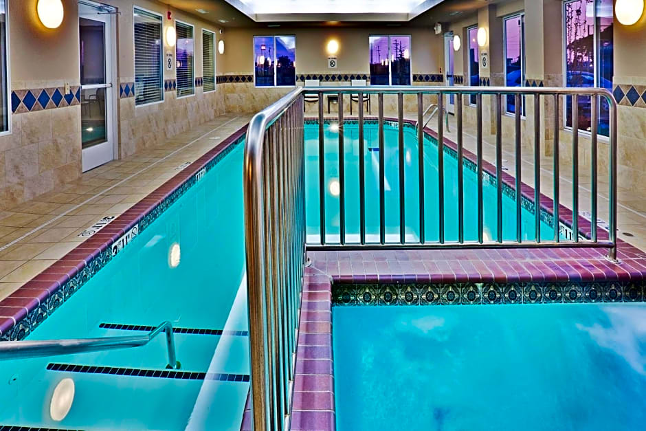Route 66 inn & Suites