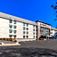 La Quinta Inn & Suites by Wyndham Atlanta Roswell