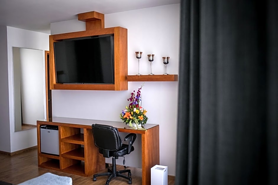 AMD Hotel