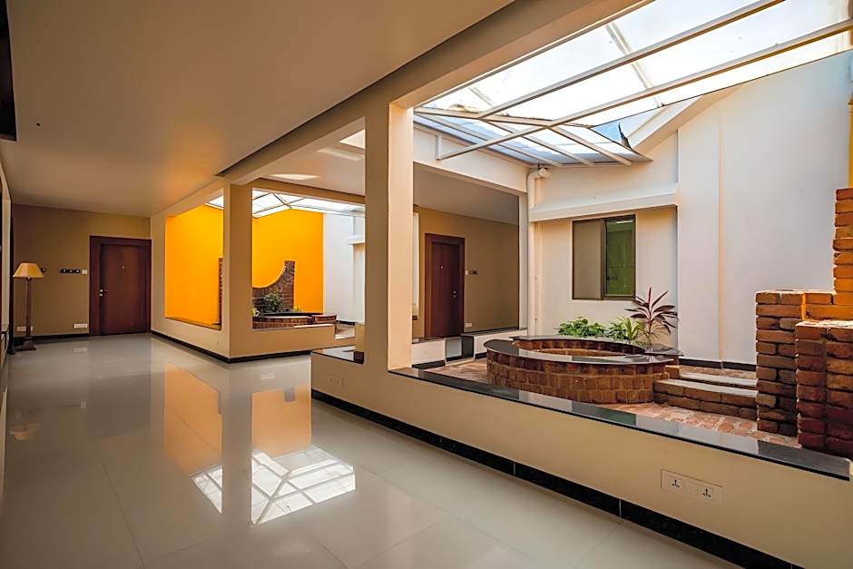 Saj By The Lake - Malshej Ghat Hotel