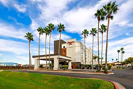 Hampton Inn By Hilton Laredo