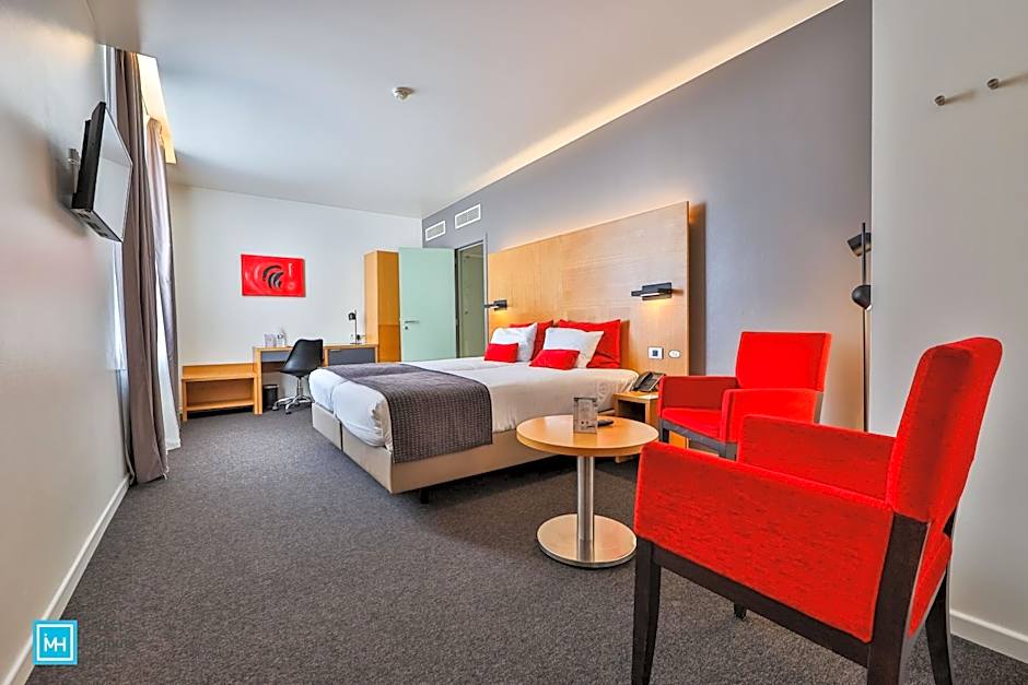 Hotel Husa De La Couronne