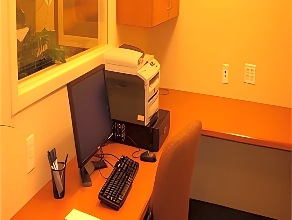 Candlewood Suites Milwaukee Brown Deer Hotel By IHG