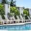 Comfort Inn & Suites Levittown