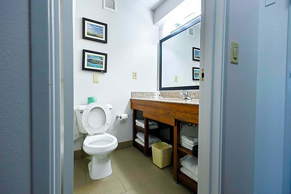 Comfort Suites Springfield I-70