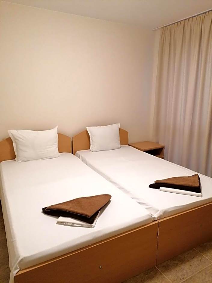 Moreto Seaside Aparthotel