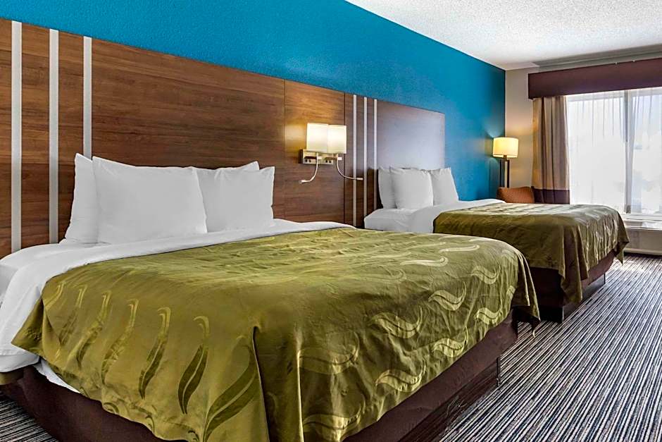 Quality Inn & Suites I-35 E/Walnut Hill