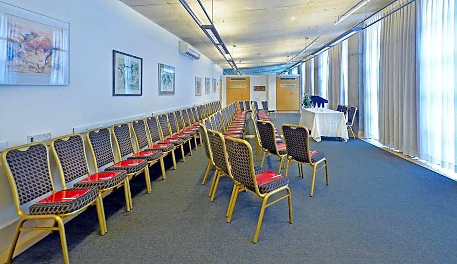 Ruth Daniel Residence