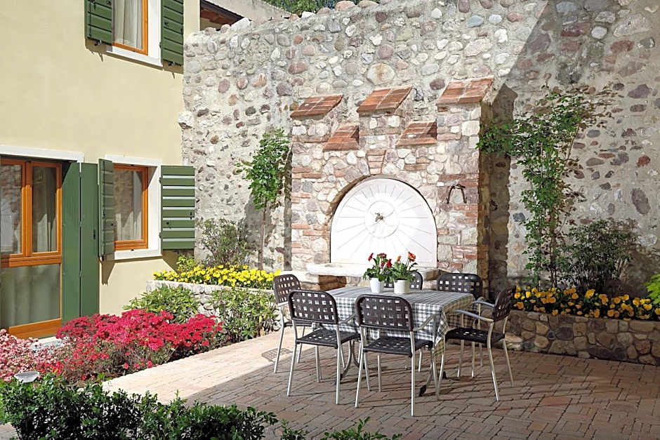 Residence Borgo Mondragon