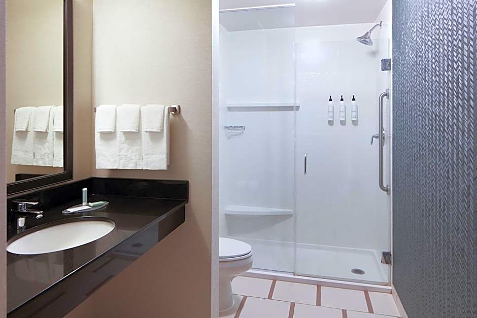Fairfield Inn & Suites by Marriott Columbus OSU