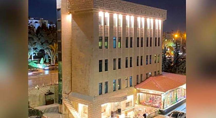 Rozana Hotel Suites
