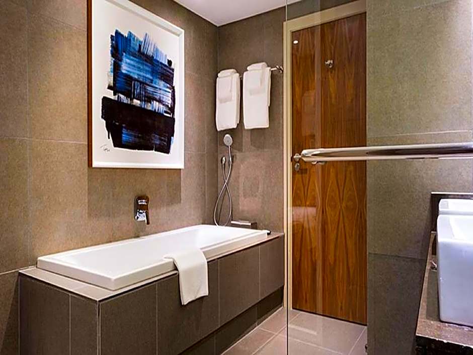 Hotel 2 Fevrier