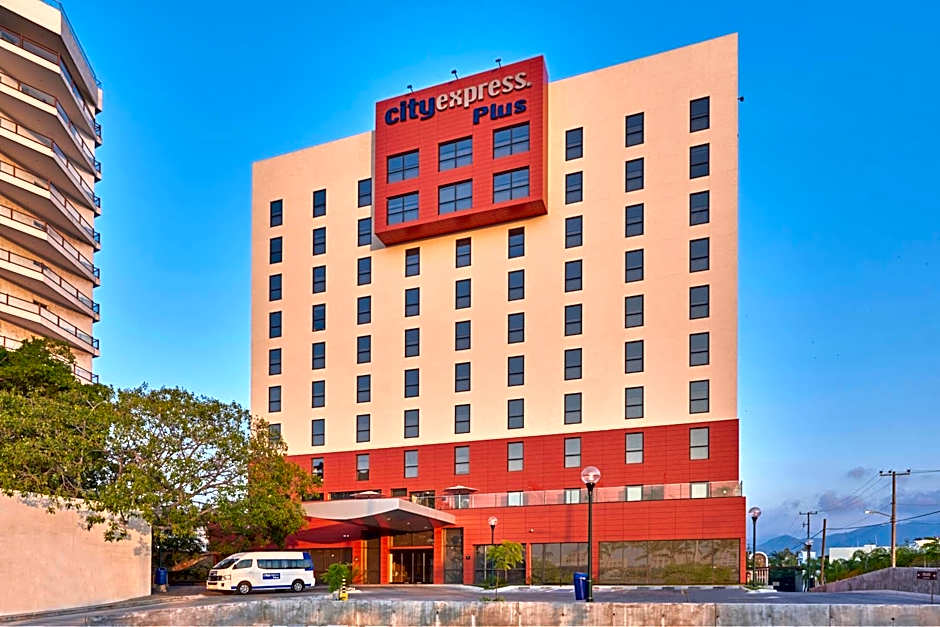City Express Plus by Marriott Puerto Vallarta