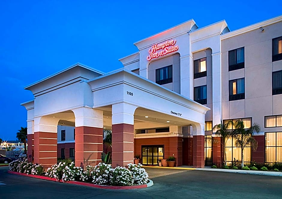 Hampton Inn By Hilton & Suites Tulare