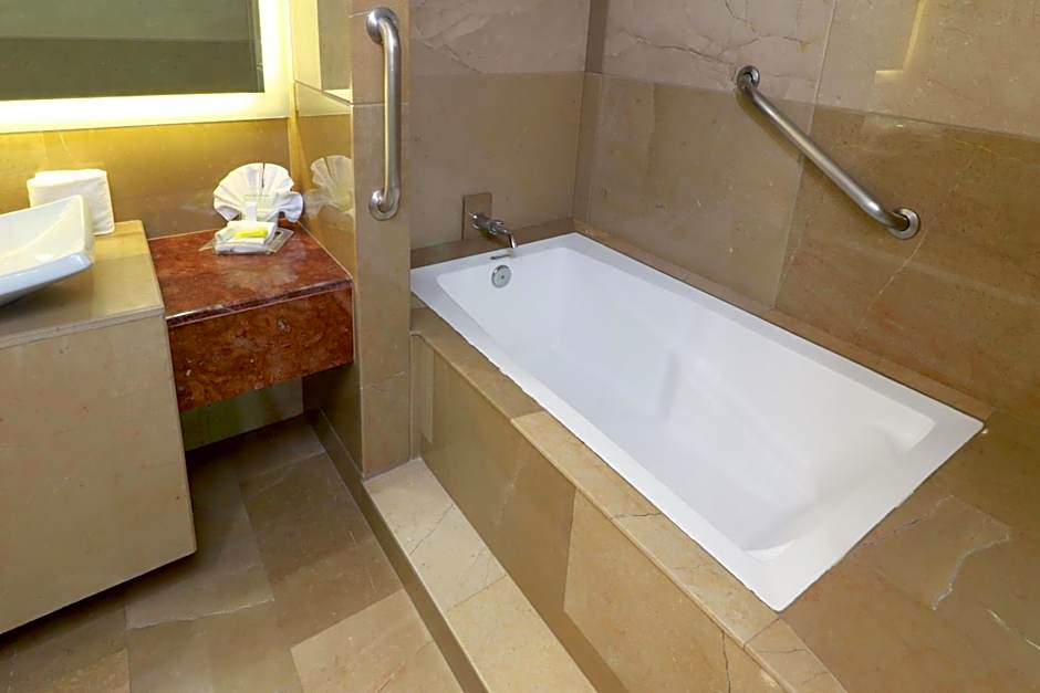 Holiday Inn Queretaro Zona Diamante By IHG