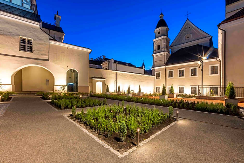 Domus Maria