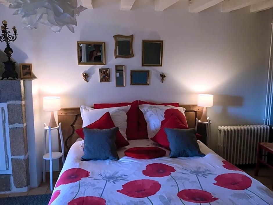 Chambre des Anges & Roulotte proche Mont Saint-Michel, l'Angevinière