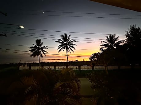 The Black Pearl Suites 