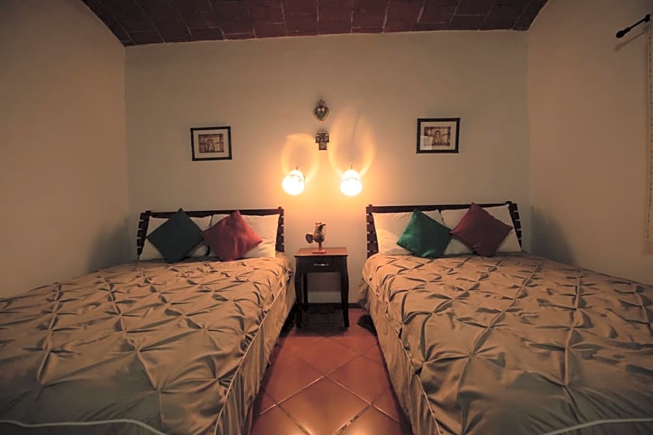 Las Mariposas Eco-Hotel & Studios