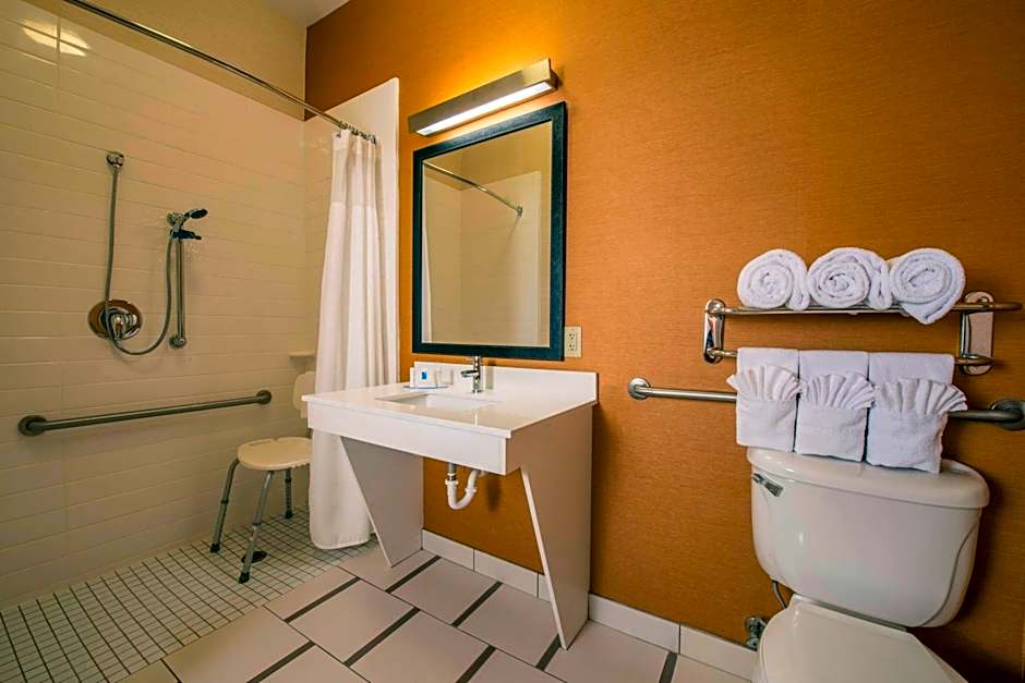 Fairfield Inn & Suites by Marriott Greenwood