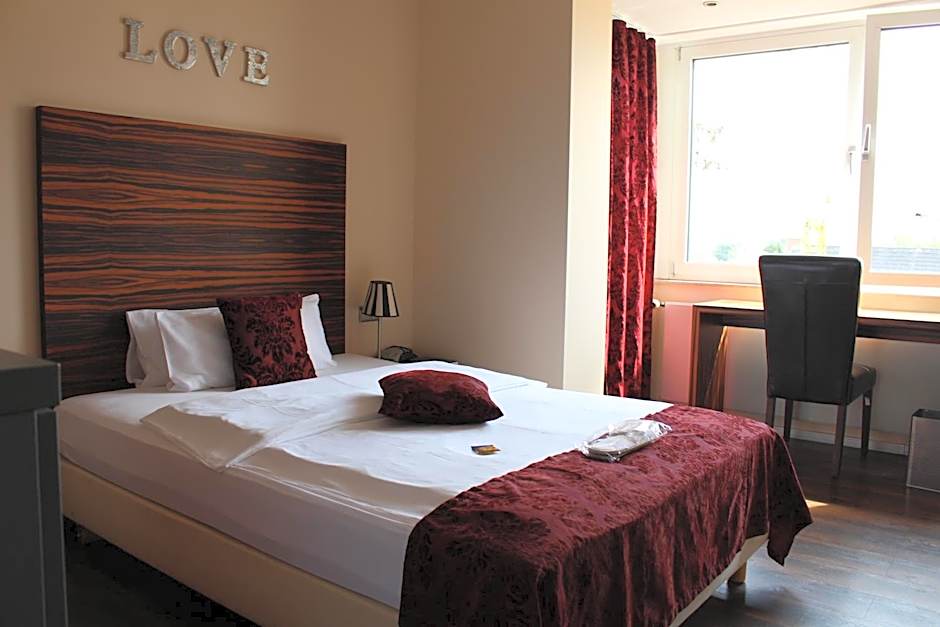 Hotel Bonjour