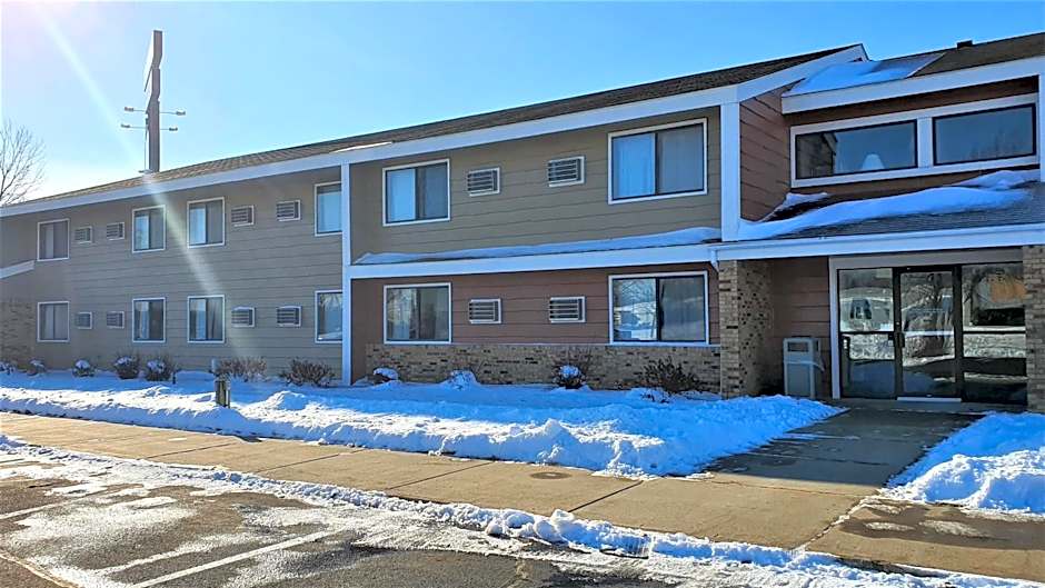 AmeriVu Inn & Suites-Avon