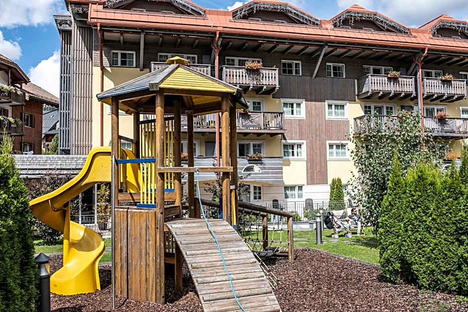 Adler Family & Wellness Clubresidence