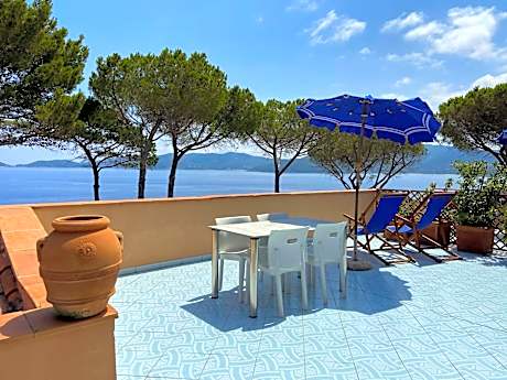 One-Bedroom Apartment with Terrace and Sea View