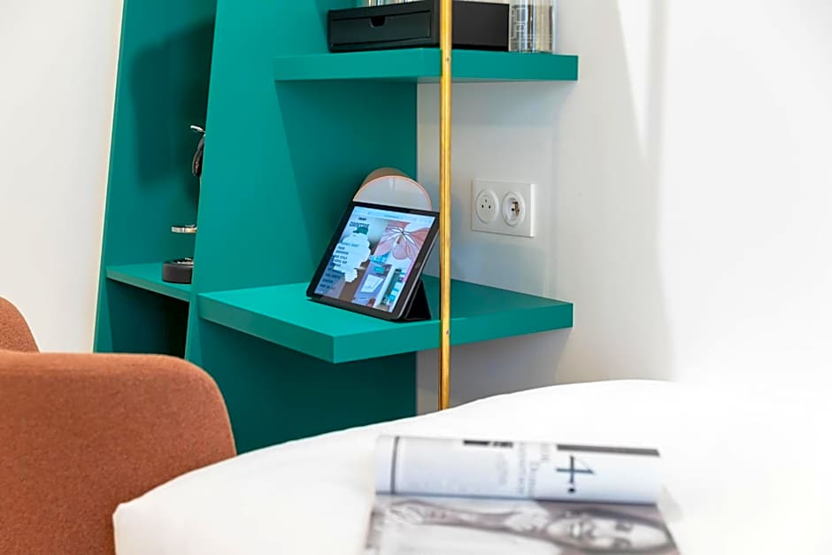 Trendy Canettes Hotel