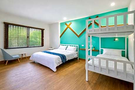 BED FRIENDS POSHTEL