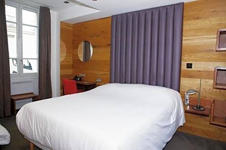 Family Room (4 Adults)