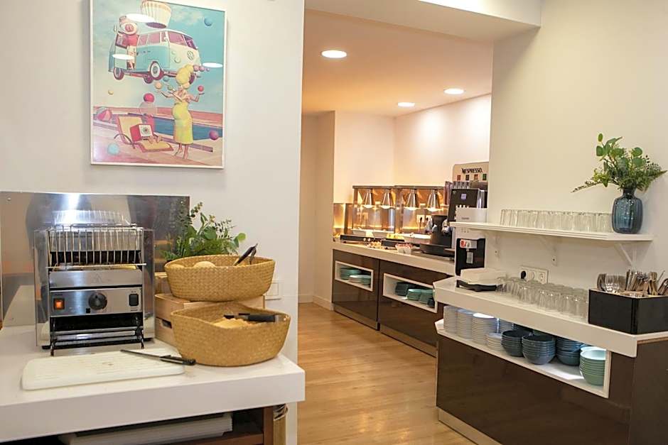 Hotel Apartamentos Pyr Fuengirola