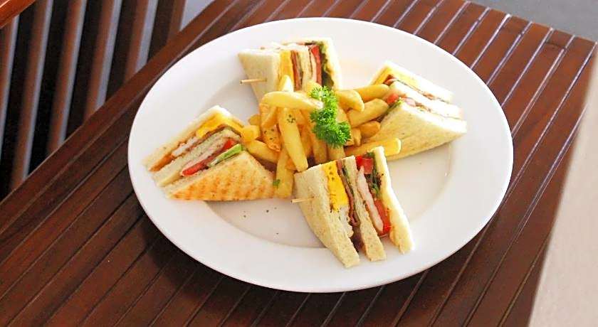 Hardys Rofa Hotel And Spa Legian