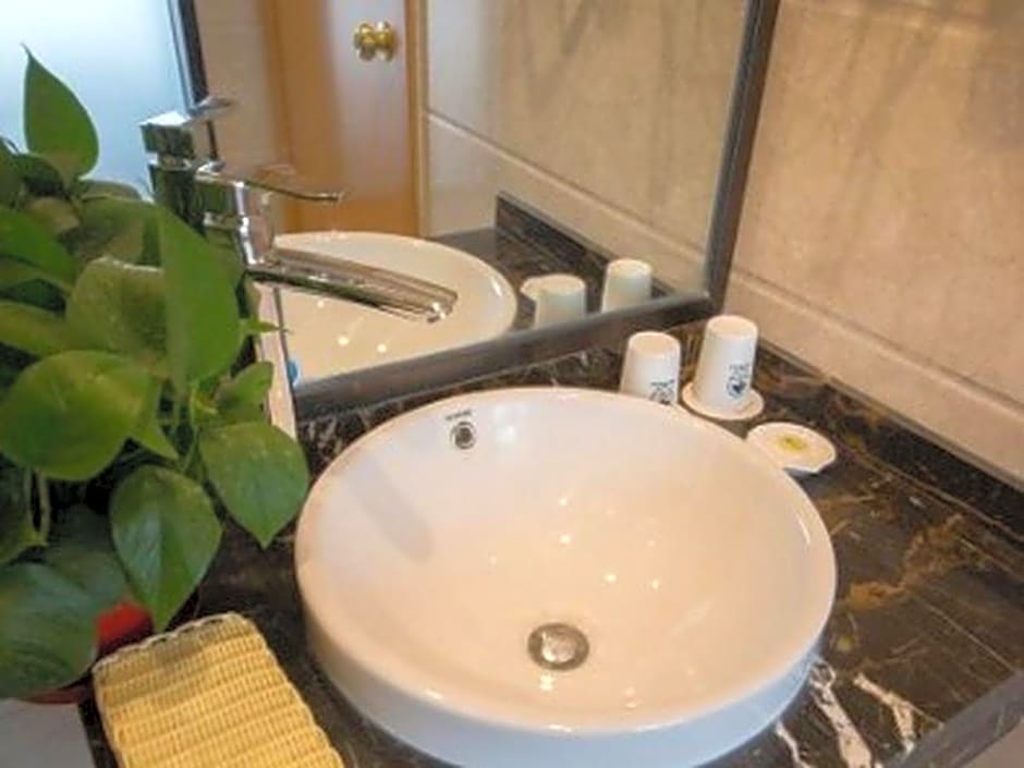 GreenTree Inn ShanDong Zaozhuang Tengzhou Xueyuan East Road Guiheyuan Business Hotel